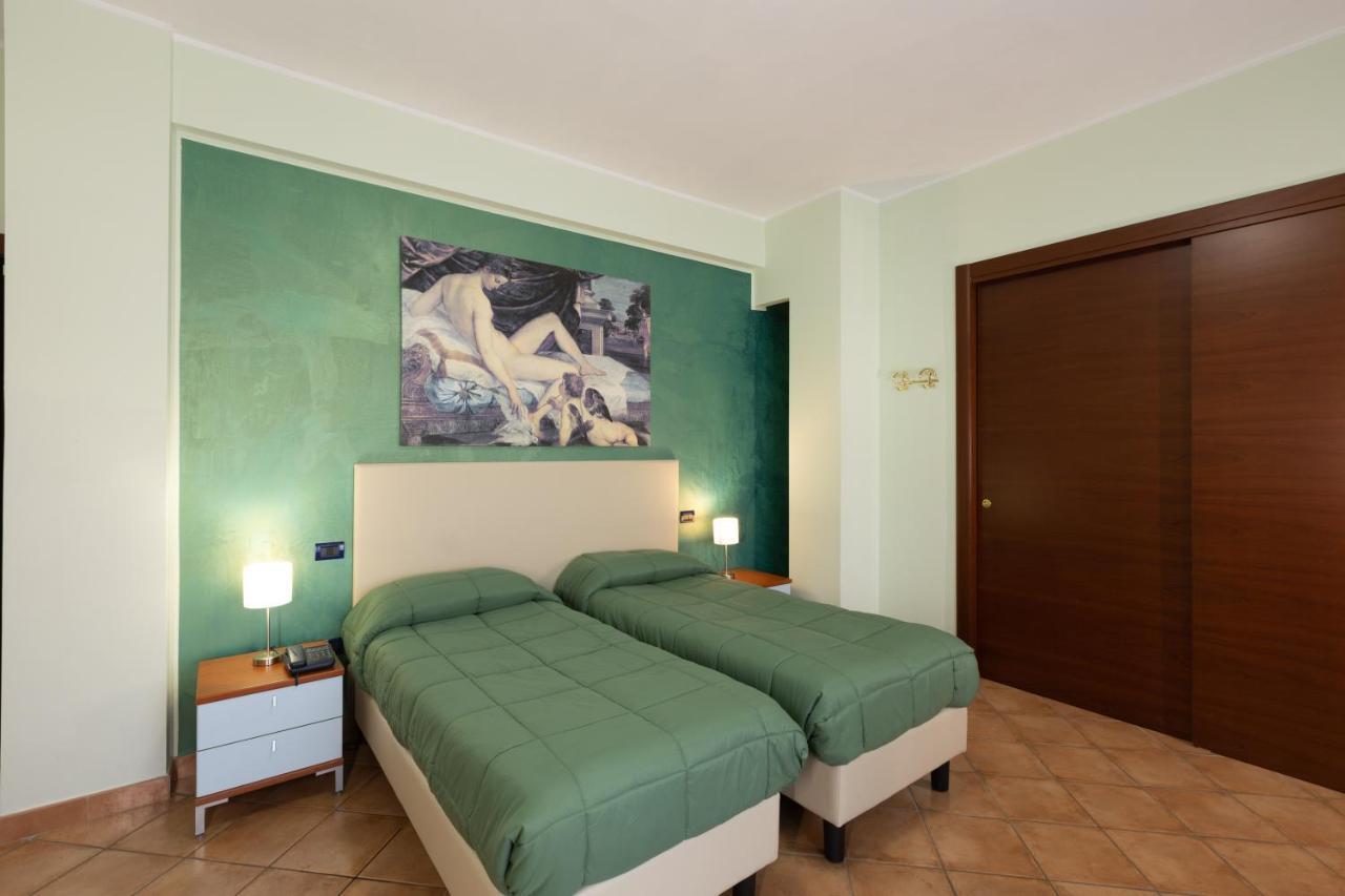 Hotel Azzurro LʼAquila Esterno foto